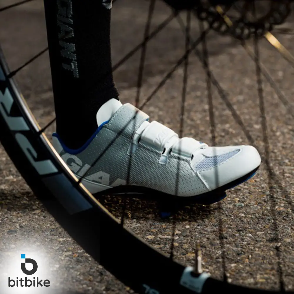 کفش دوچرخه سواری مردانه جاینت مدل Phase